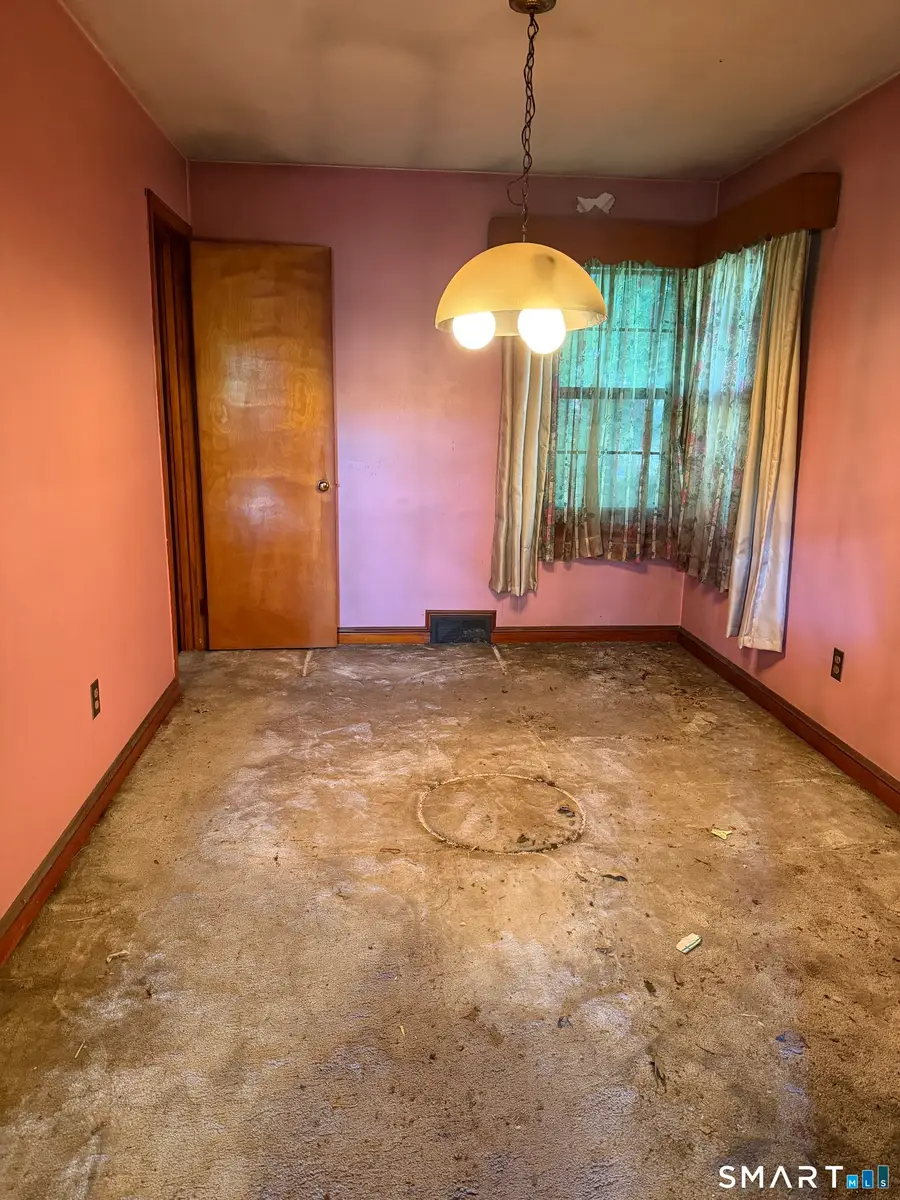 32 Visconti Avenue, Waterbury, CT 06704 - #3