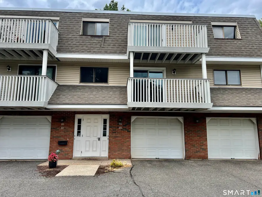 88 Churchill Drive, Newington, CT 06111 - #2