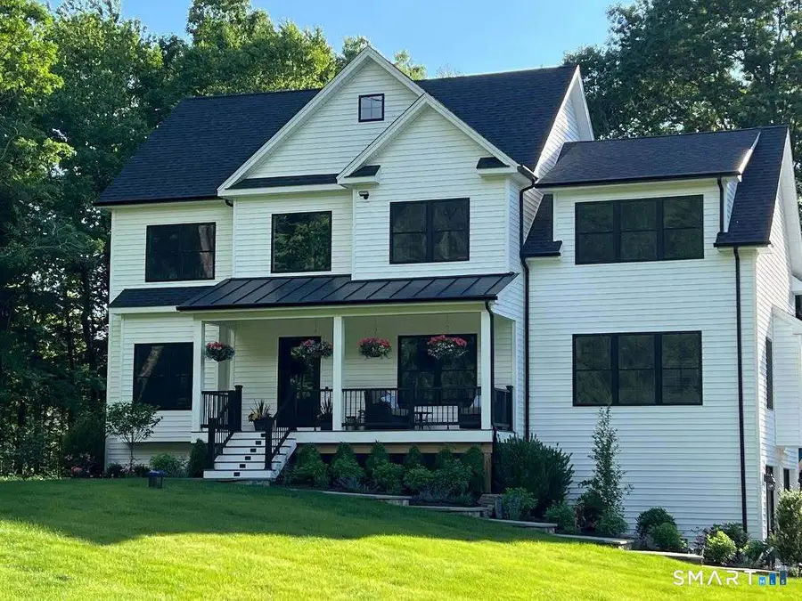 81 Far View Drive, Newtown, CT 06482 - #3