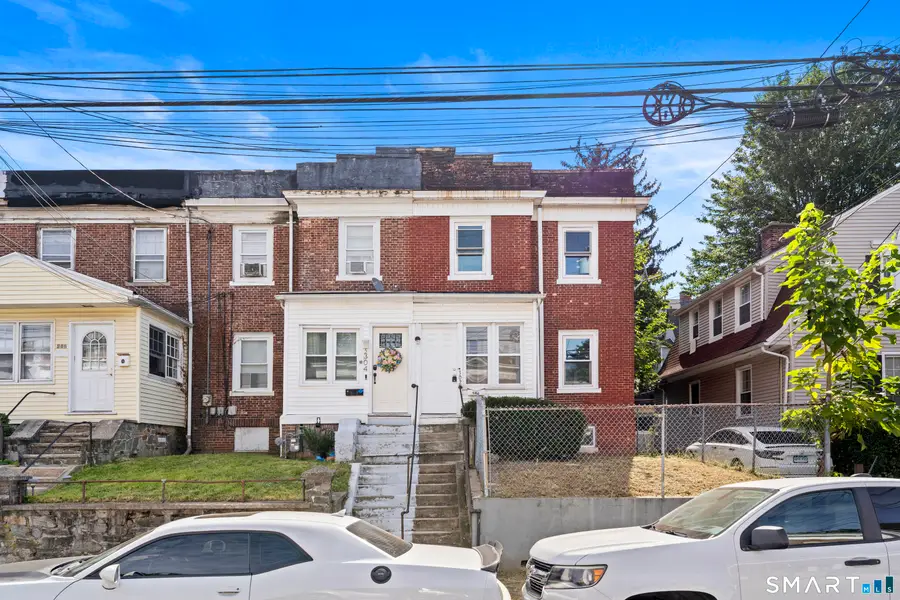 302 Dover Street, Bridgeport, CT 06610 - #2