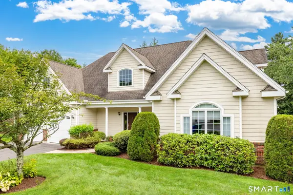 6 Wyeth Drive, Bloomfield, CT 06002