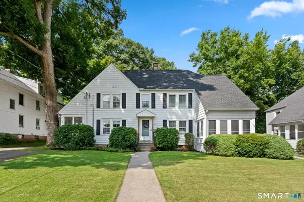 136 Whitman Avenue, West Hartford, CT 06107