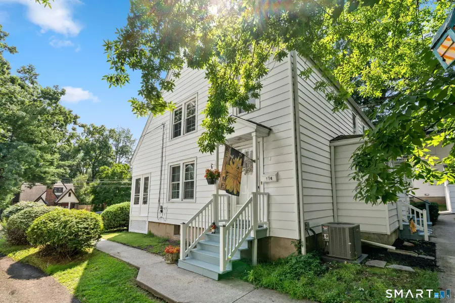 136 Whitman Avenue, West Hartford, CT 06107 - #3