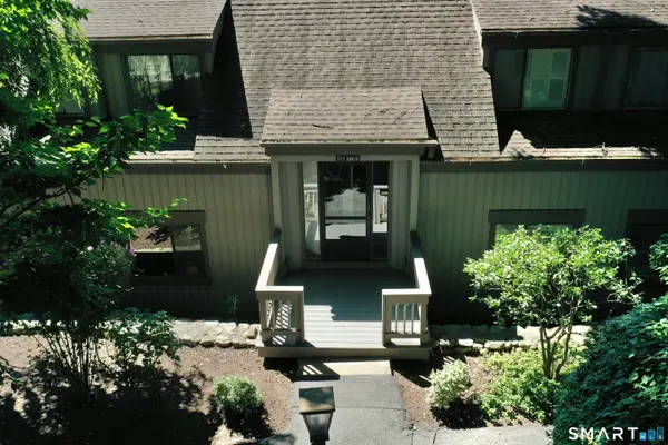 517 Heritage Village #C, Southbury, CT 06488