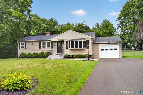 4 Palmer Road, North Haven, CT 06473