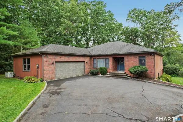 148-B Putnam Park Road, Bethel, CT 06801