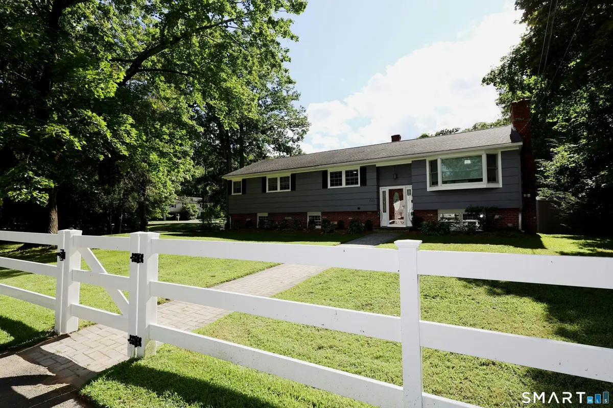 1303 Melville Avenue, Fairfield, CT 06825 - #1