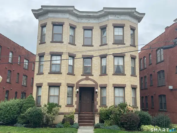 34 Essex Street #2F, Hartford, CT 06114