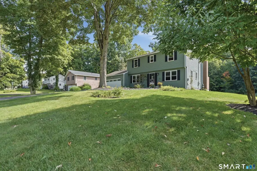 129 Mayflower Lane, Meriden, CT 06450 - #2