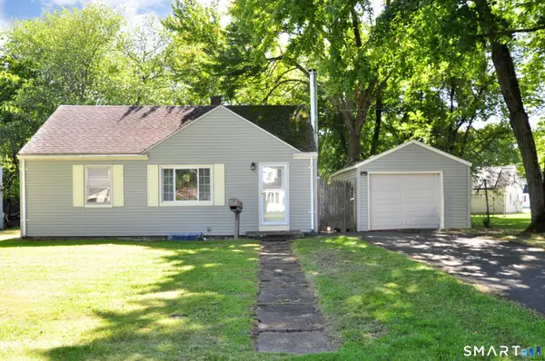 11 Tanglewood Drive, Windsor, CT 06095