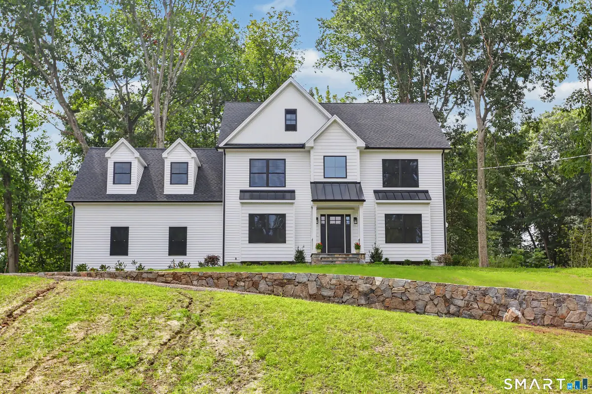 18 Timberlane Trail, Trumbull, CT 06611 - #1