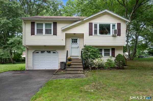 49 Ingersol Road, Milford, CT 06460