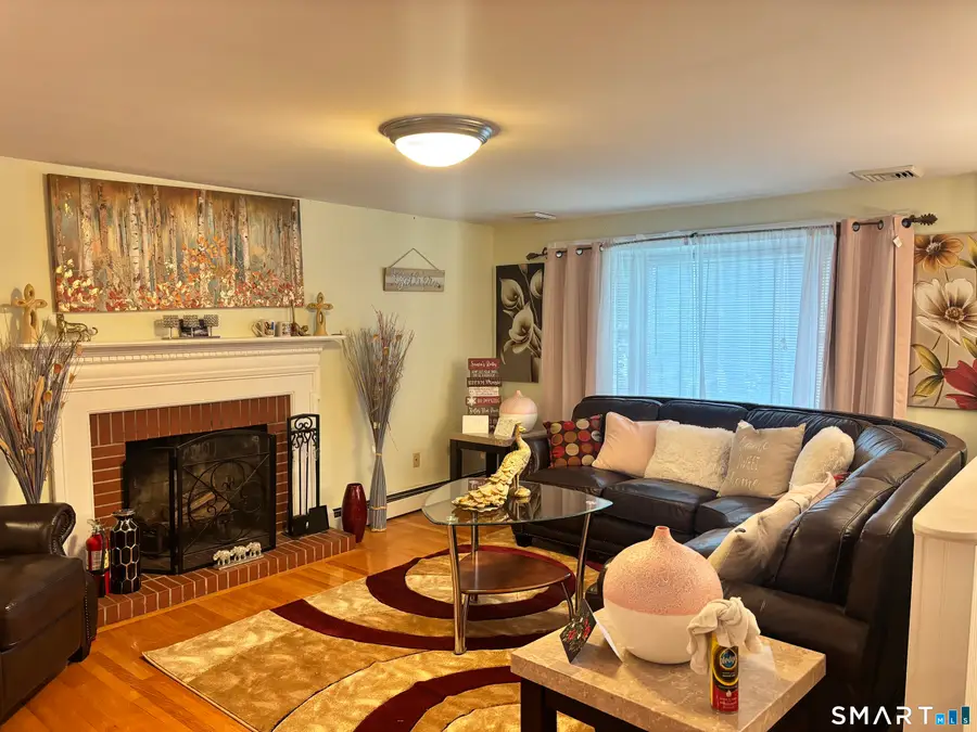 118 Wickham Drive, East Hartford, CT 06118 - #3