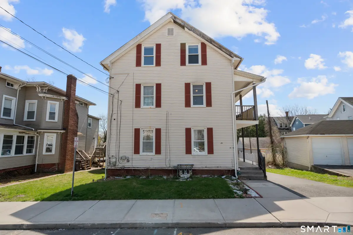 15 Jubilee Street, New Britain, CT 06051 - #1