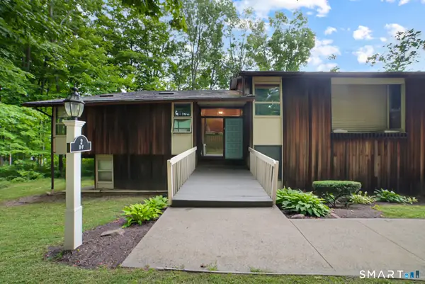 2-F Country Squire Drive #2F, Cromwell, CT 06416