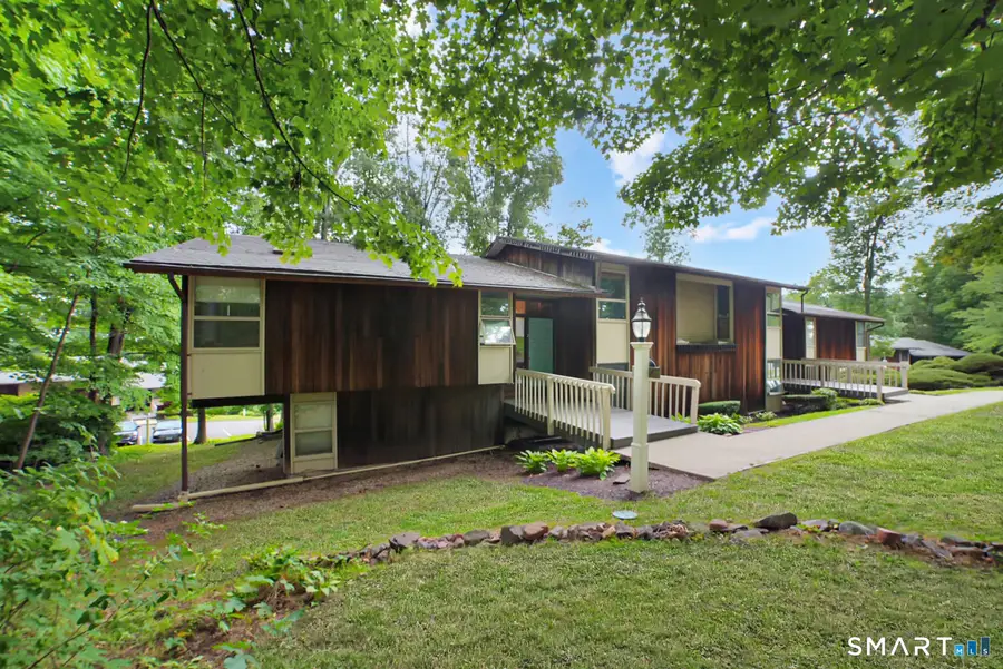 2-F Country Squire Drive #2F, Cromwell, CT 06416 - #2