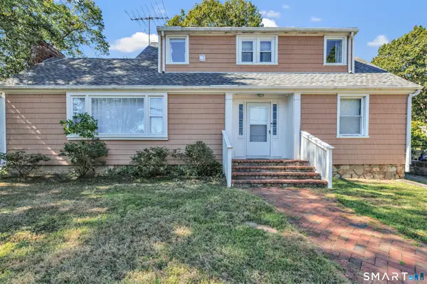 86 Vanguard Street, Bridgeport, CT 06606