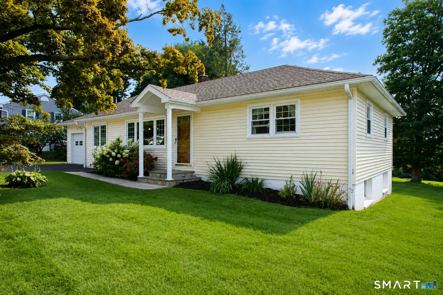 4 Muller Street, New Fairfield, CT 06812 - #3