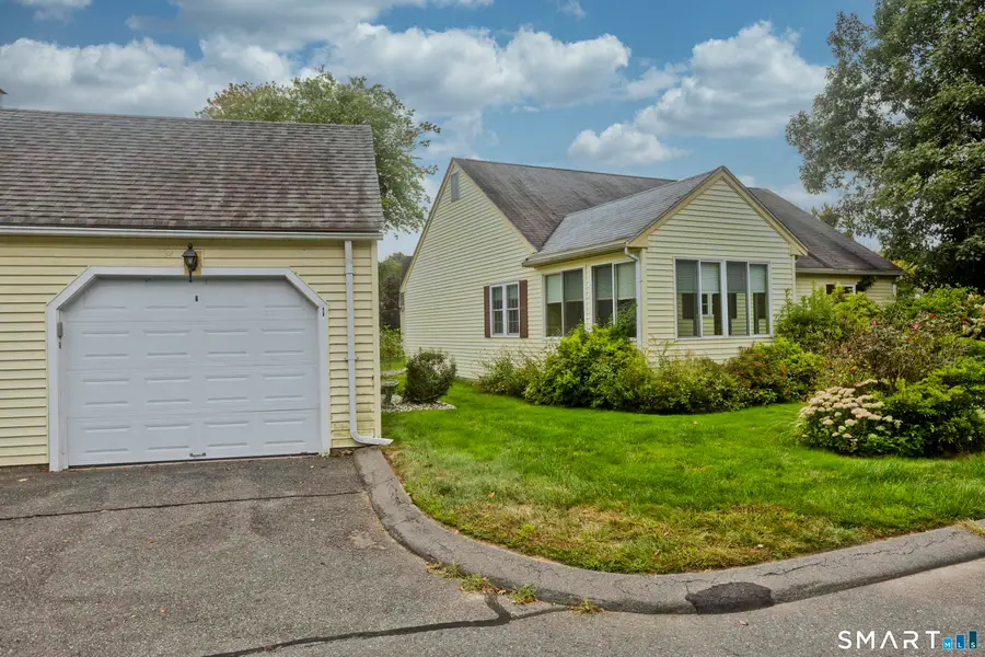 1 Strathmore Lane #1, Suffield, CT 06078 - #3