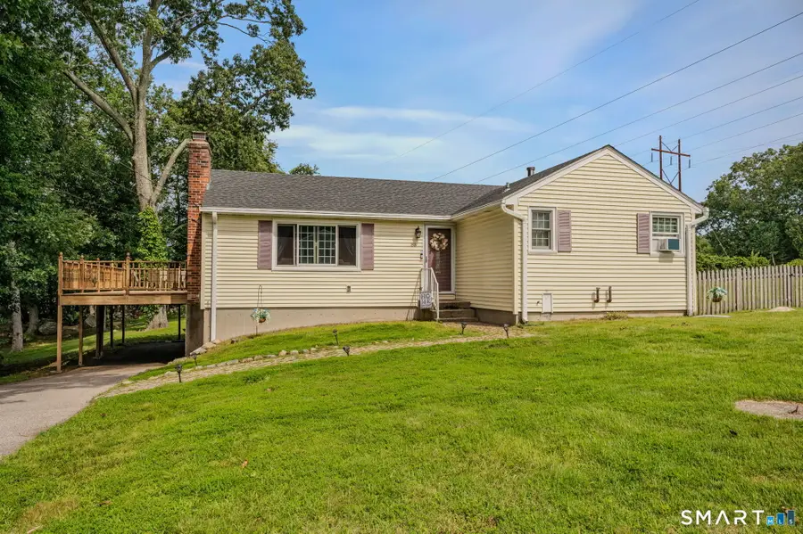83 Woodland Drive, Uncasville, CT 06382 - #2