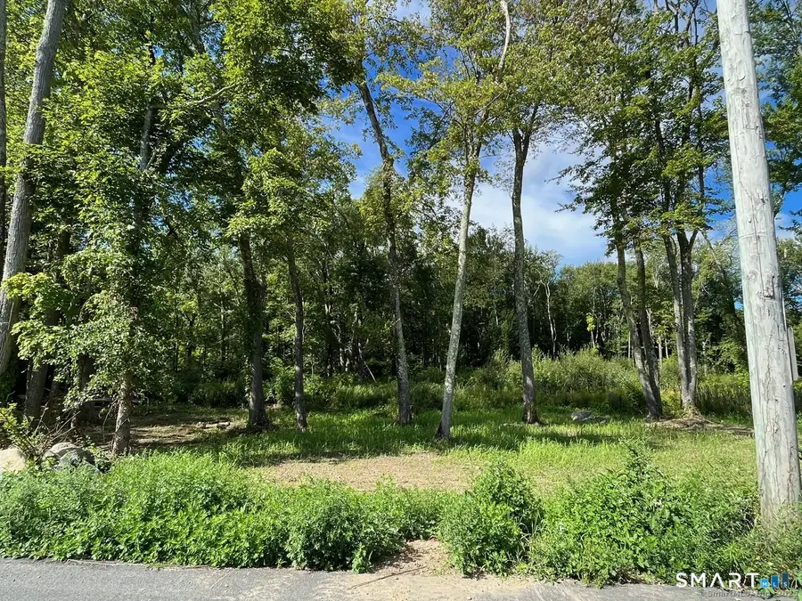 26 100 Acres Road, Newtown, CT 06470 - #2