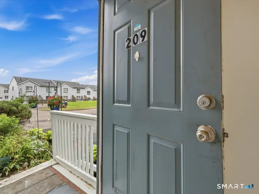 1423 Quinnipiac Avenue #209, New Haven, CT 06513 - #3