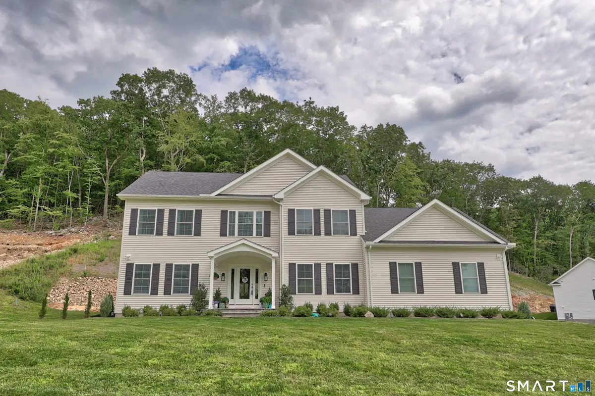 18 Hunting Ridge Road, Middlebury, CT 06762 - #1