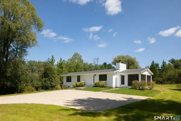 27 Robin Hill Lane, Salisbury, CT 06039