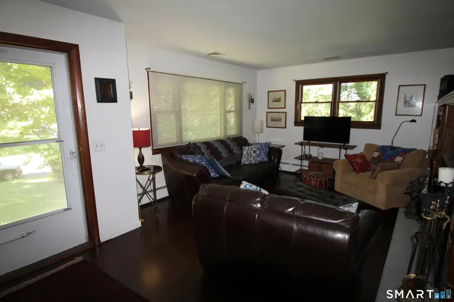 19 Hickory Lane, Shelton, CT 06484 - #3