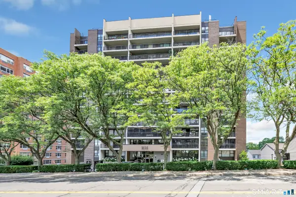 44 Strawberry Hill Avenue #9A, Stamford, CT 06902