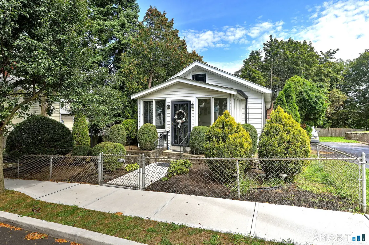 31 Boylston Street, West Haven, CT 06516 - #1