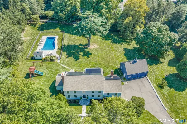 23 Jonathan Road, New Canaan, CT 06840