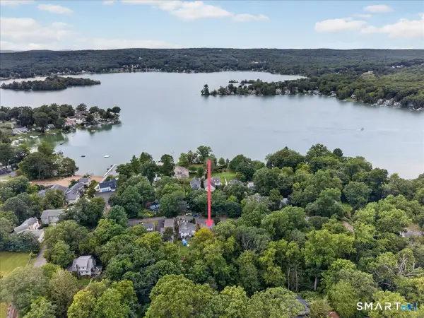 9 Brook Trail, East Hampton, CT 06424