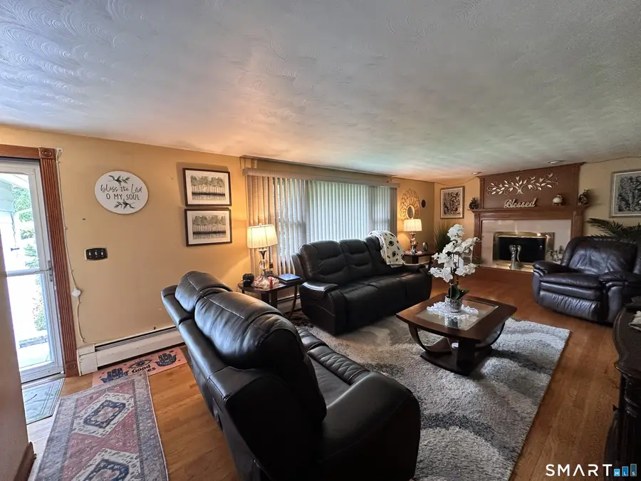 48 Ferguson Road, Manchester, CT 06040 - #3