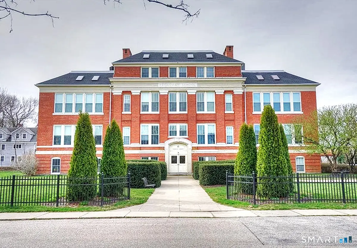 6 School Street #3, Stonington, CT 06378 - #1