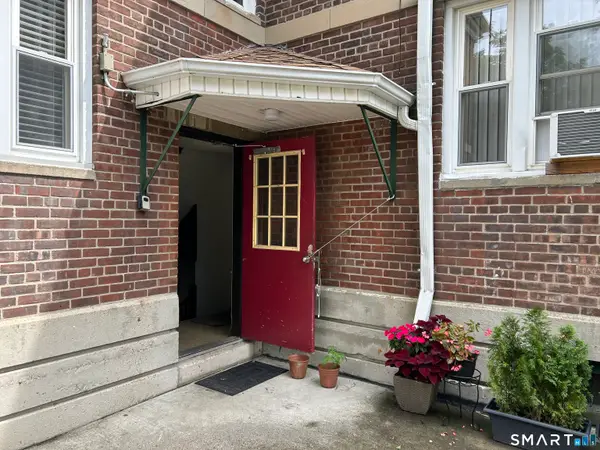 335 North Bishop Avenue #12, Bridgeport, CT 06610