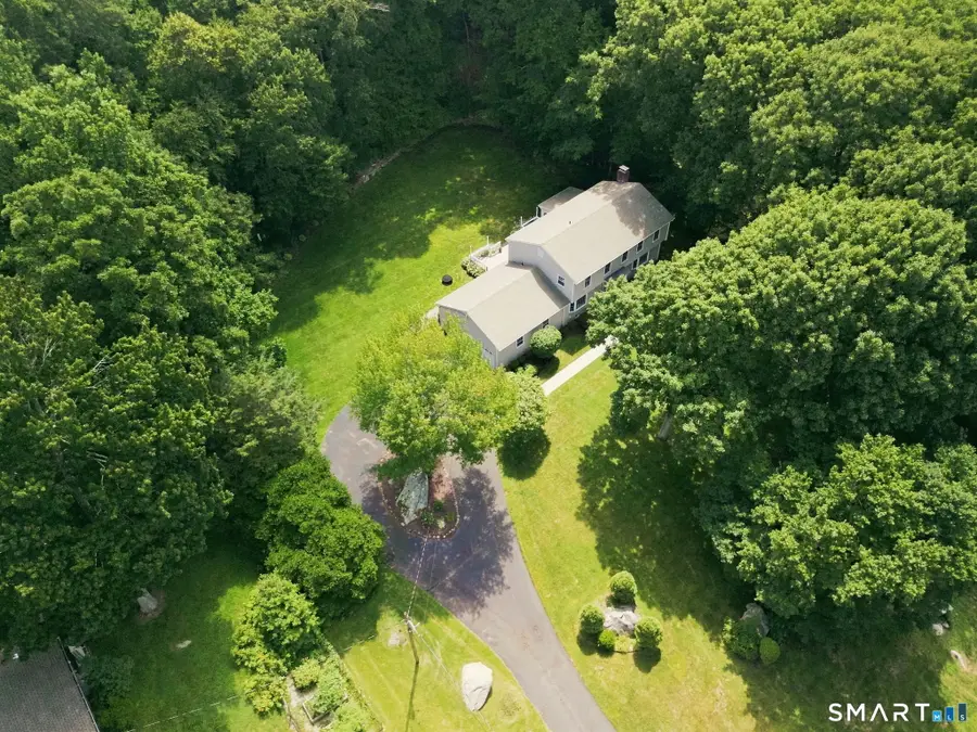 124 Sturbridge Lane, Trumbull, CT 06611 - #2