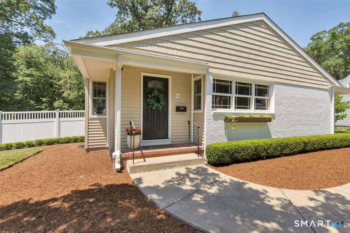 6 Bruce Road, Manchester, CT 06040 - #1