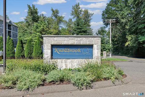 26 Ivy Grove Court #26, Shelton, CT 06484