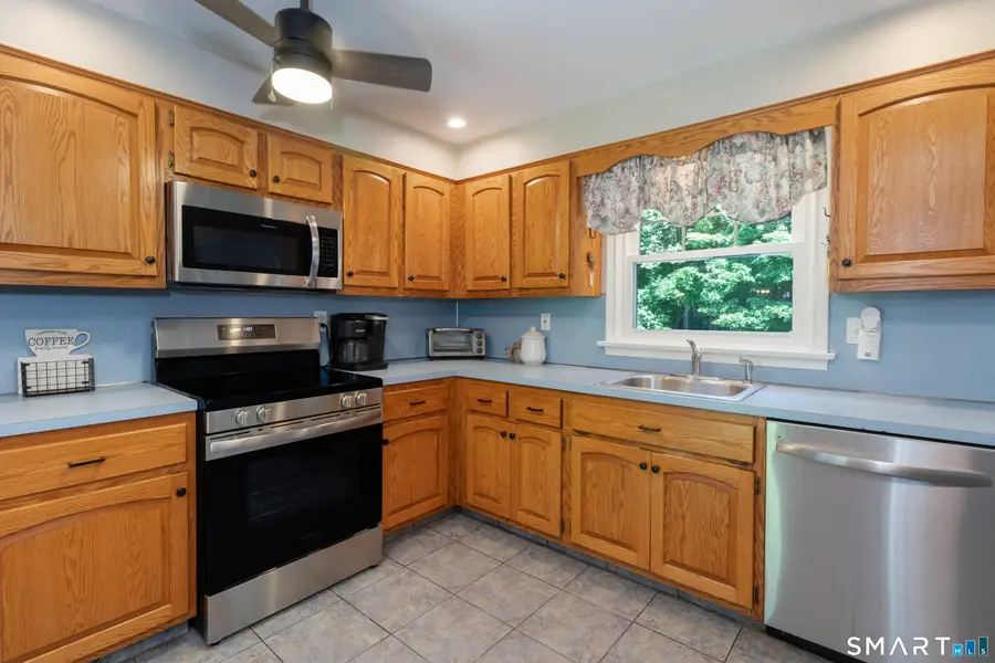 51 Walnut Avenue, East Hampton, CT 06424 - #2
