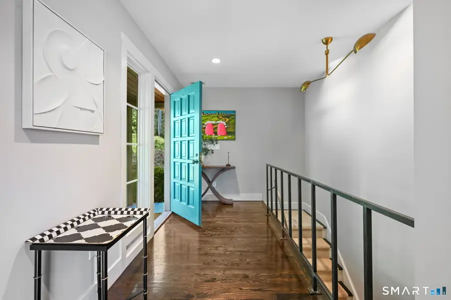 250 Dans Highway, New Canaan, CT 06840 - #2