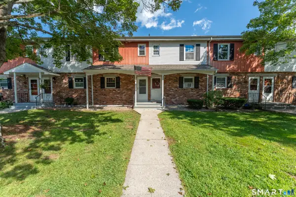 60 Athol Street #60, Killingly, CT 06239