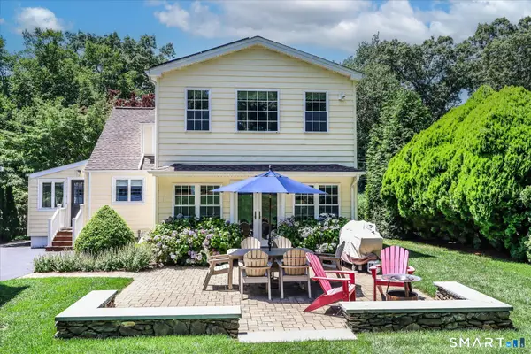 30 Oriole Lane, Trumbull, CT 06611