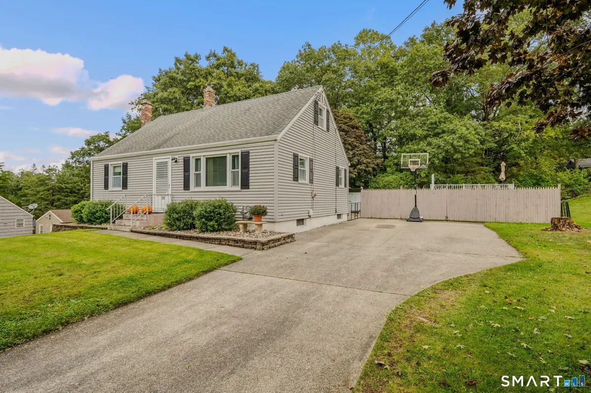 231 Connecticut Boulevard, Oakdale, CT 06370 - #1