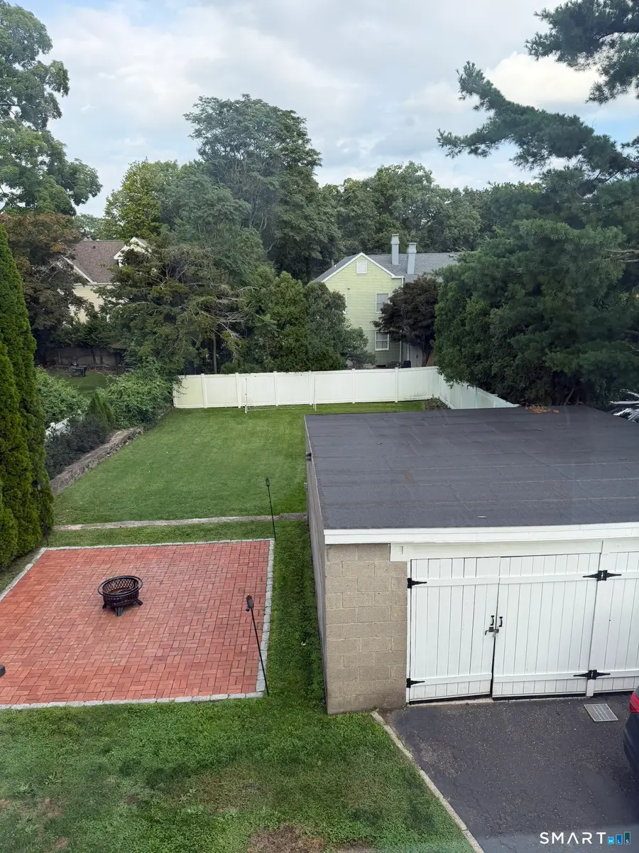 16 Raymond Street, New Canaan, CT 06840 - #3