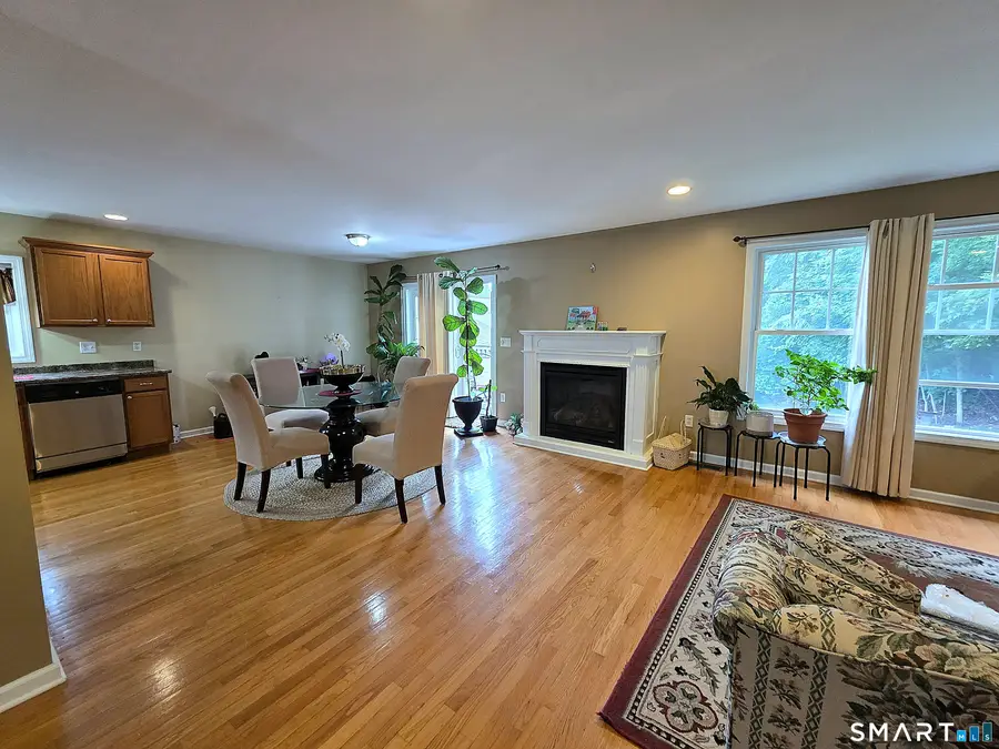 286 Beth Lane #19, Waterbury, CT 06705 - #2