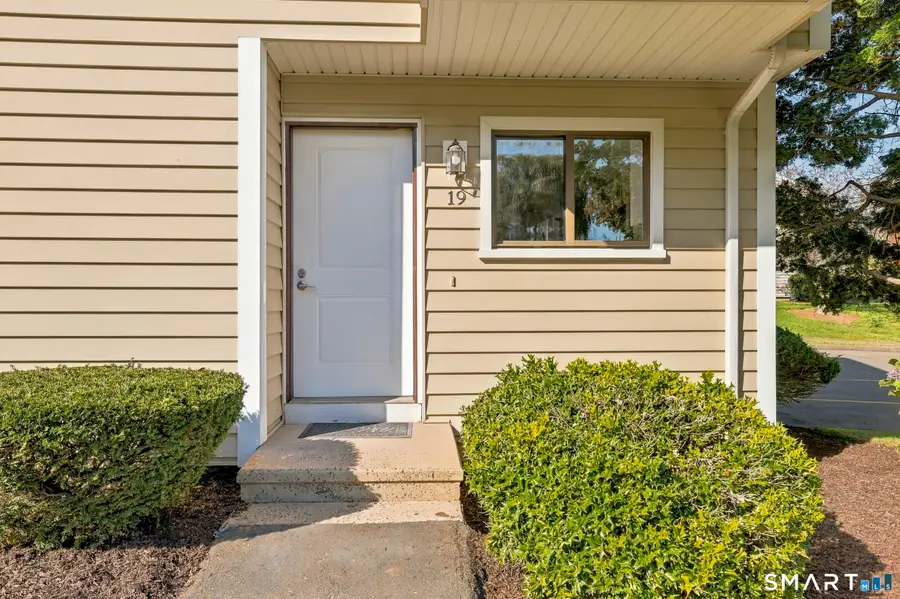 19 Monticello Drive #19, Branford, CT 06405 - #3