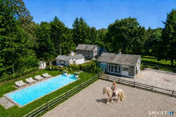 160 Cedar Road, Fairfield, CT 06890