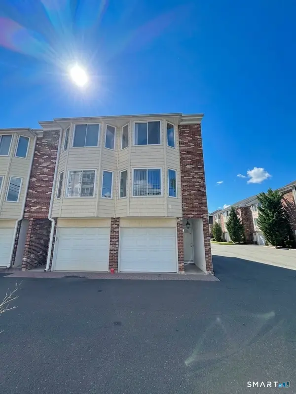 1611 Washington Boulevard #35, Stamford, CT 06902