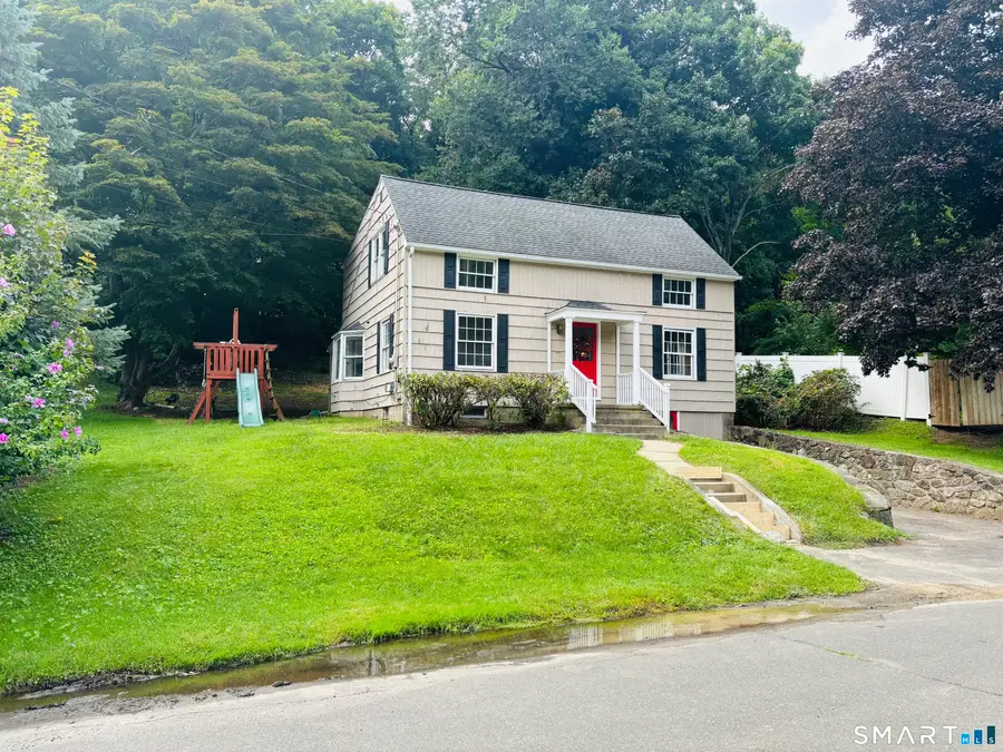 18 Cawley Avenue, Bethel, CT 06801 - #3